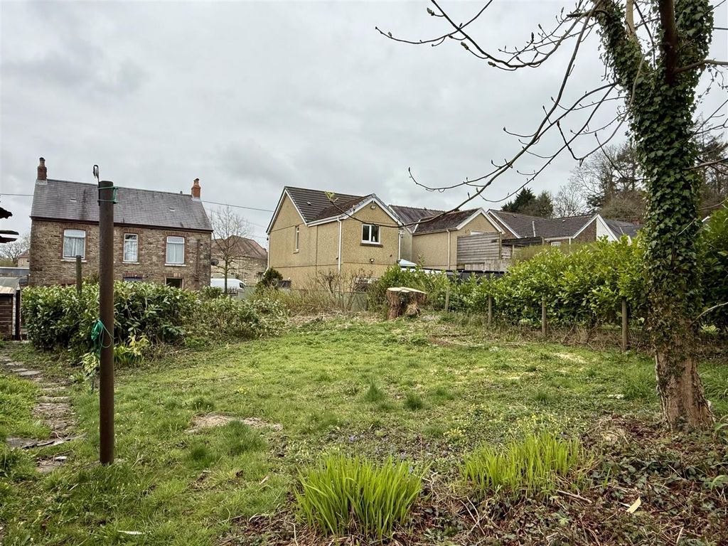 Property photo 2 of 28 Img_9309.Jpeg