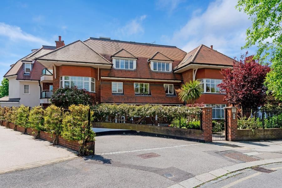 Property photo 3 of 15