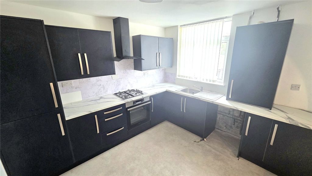 Property photo 3 of 12 Picture No. 04