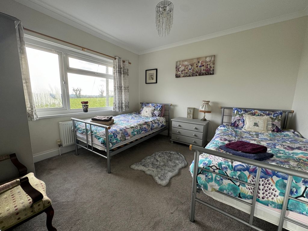 Additional image 17 of 4 bed detached house for saleTopsham Drive, Hill Lane, Kilgetty, Pembrokeshire SA68