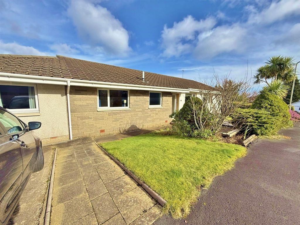 Property photo 3 of 39 22 Alma Park Driveway And Alternative Front