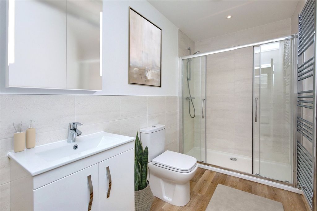 Property photo 3 of 6 Picture No. 04