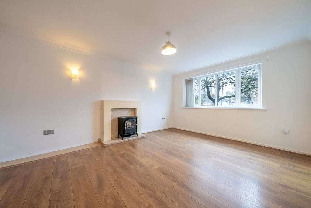 Property photo 3 of 15 Dsc06275-Hdr