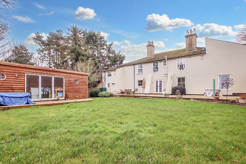 Property photo 3 of 32 3020165