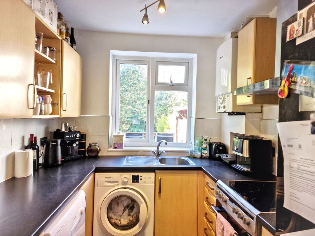 Property photo 3 of 11 Photo 3