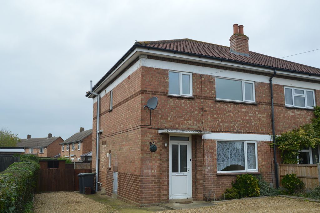 Property photo 1 of 12