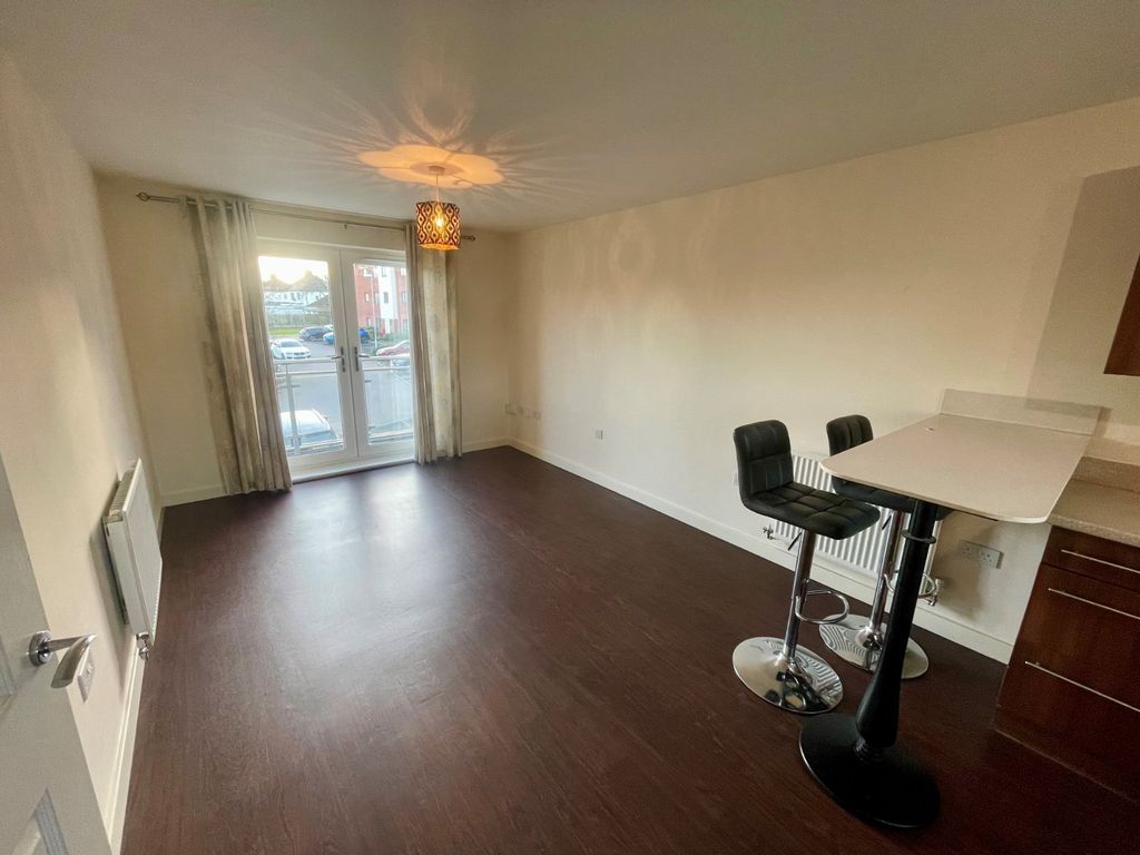 Property photo 3 of 7 Picture No. 23