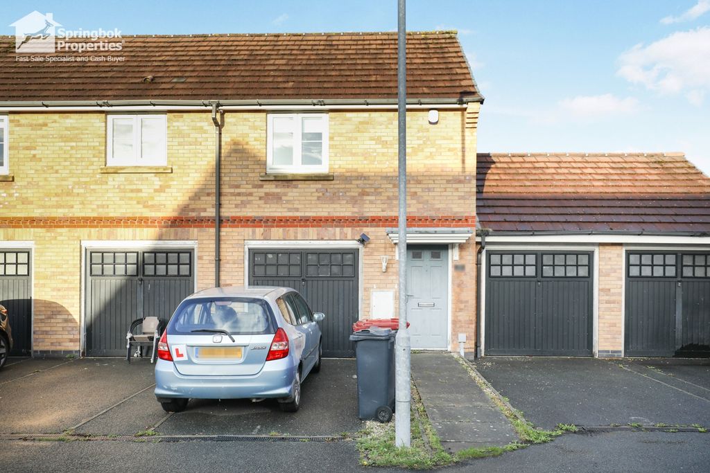 Property photo 1 of 9 Front View