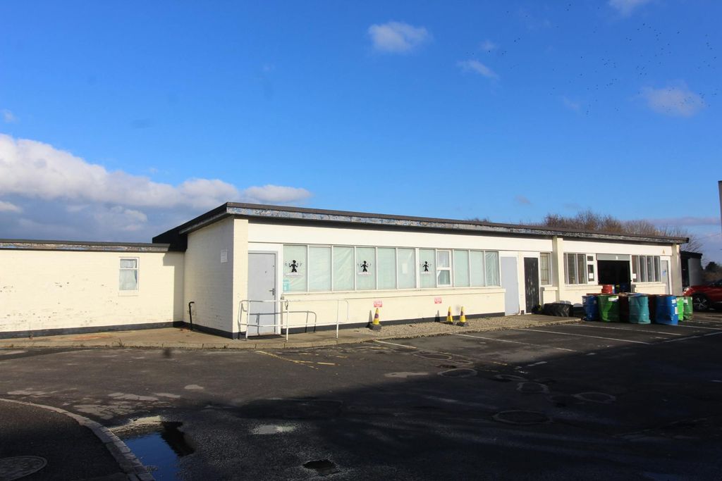 Property photo 3 of 7 Img_5995.Jpg