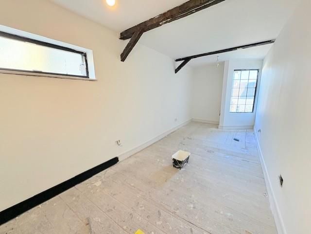 Property photo 3 of 20 Monkton20.Jpg