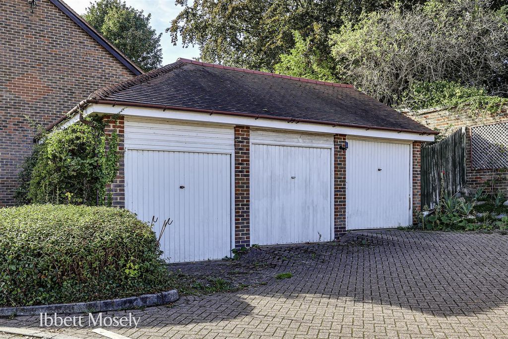 Property photo 2 of 7 17.Jpg