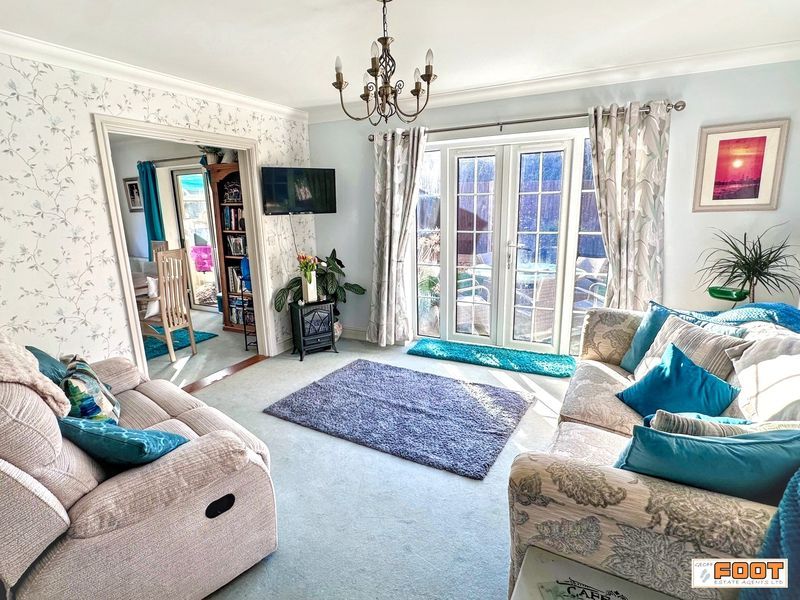 Property photo 2 of 19 Photo 12