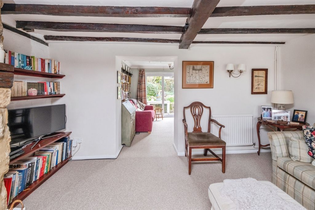 Property photo 3 of 20