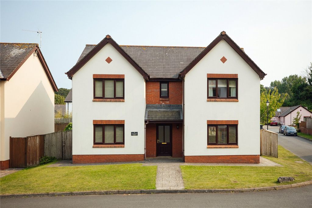 Property photo 1 of 35 Picture No. 07