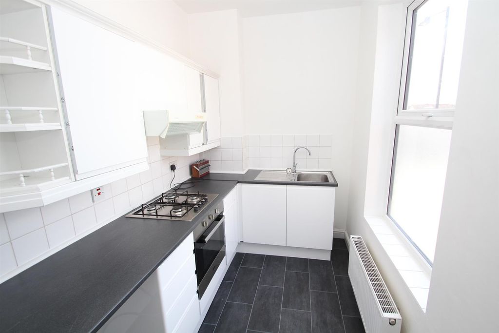 Property photo 3 of 6 Img_5376.Jpg