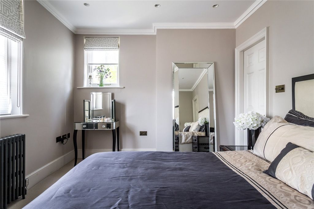 Additional image 36 of 5 bed detached house for saleHigh Street, Hampton TW12