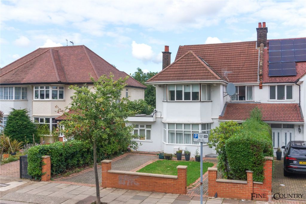 Property photo 1 of 25 Picture No. 30
