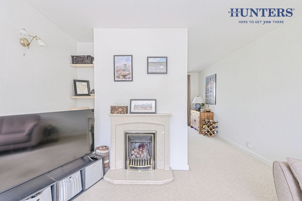Property photo 3 of 33 Pbox-Img.Jpg
