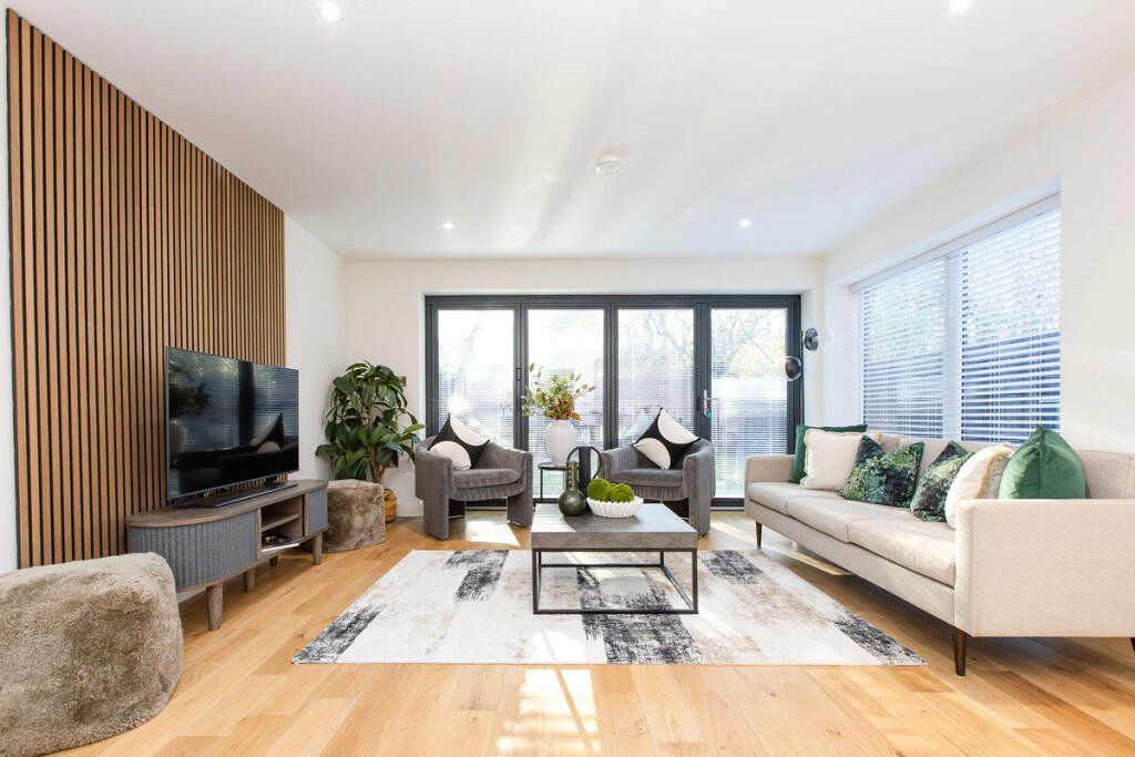 Property photo 2 of 16 Picture No. 49