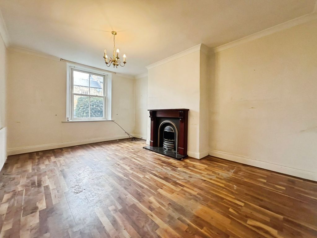 Property photo 3 of 30 Photo 29