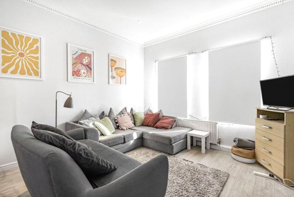 Property photo 2 of 14 Picture No. 01