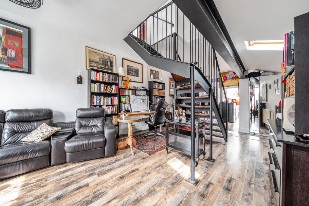 Property photo 2 of 21 Reception Room