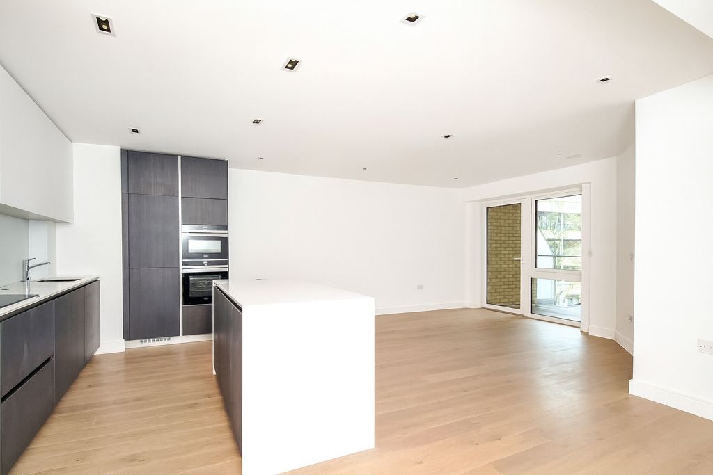 Property photo 3 of 9 Picture No. 11