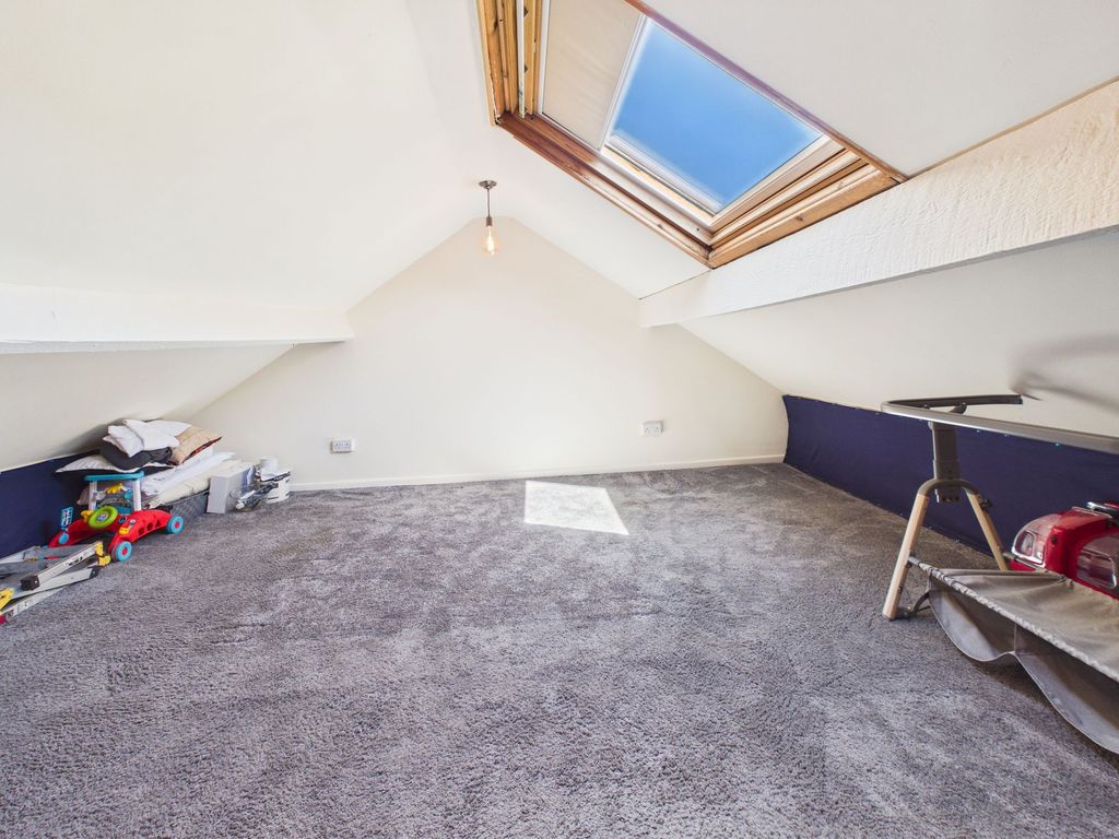 Property photo 1 of 31