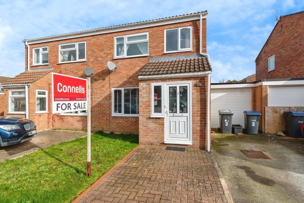 Property photo 1 of 24