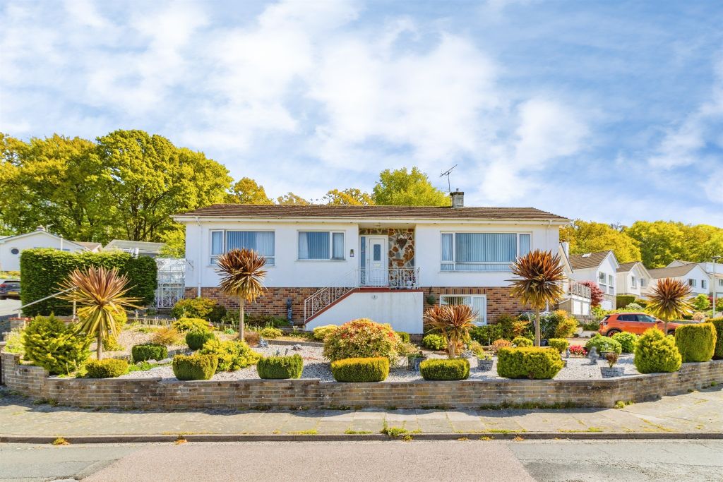 Property photo 1 of 27