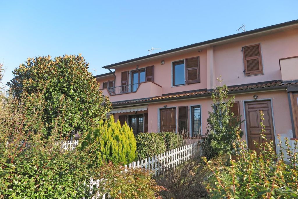 Property photo 1 of 47