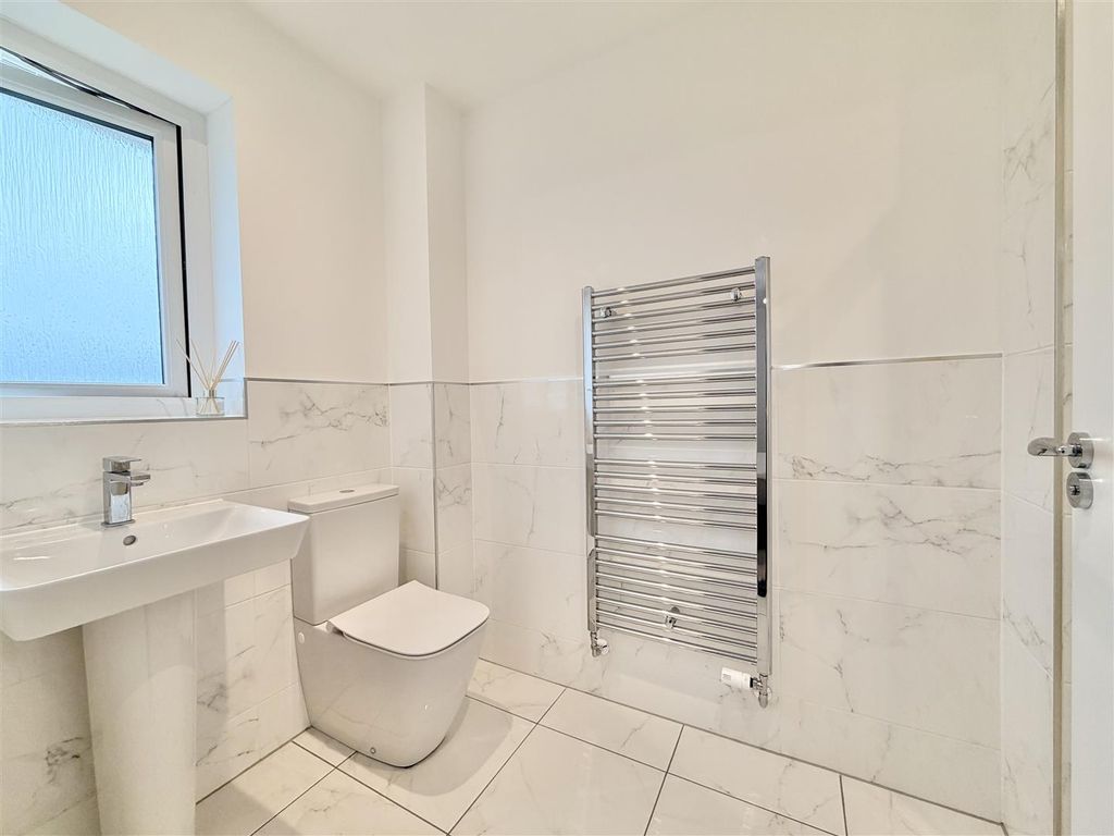 Additional image 24 of 5 bed detached house for saleArisaig Grove, Hamilton ML3