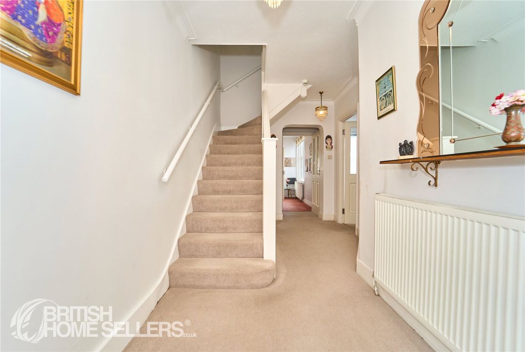 Property photo 2 of 24 Picture No. 05