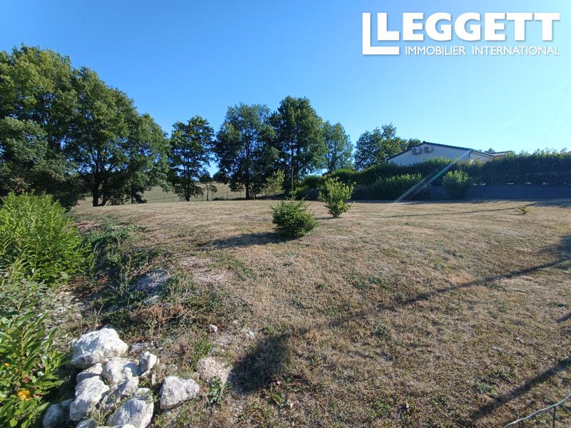 Property photo 2 of 3