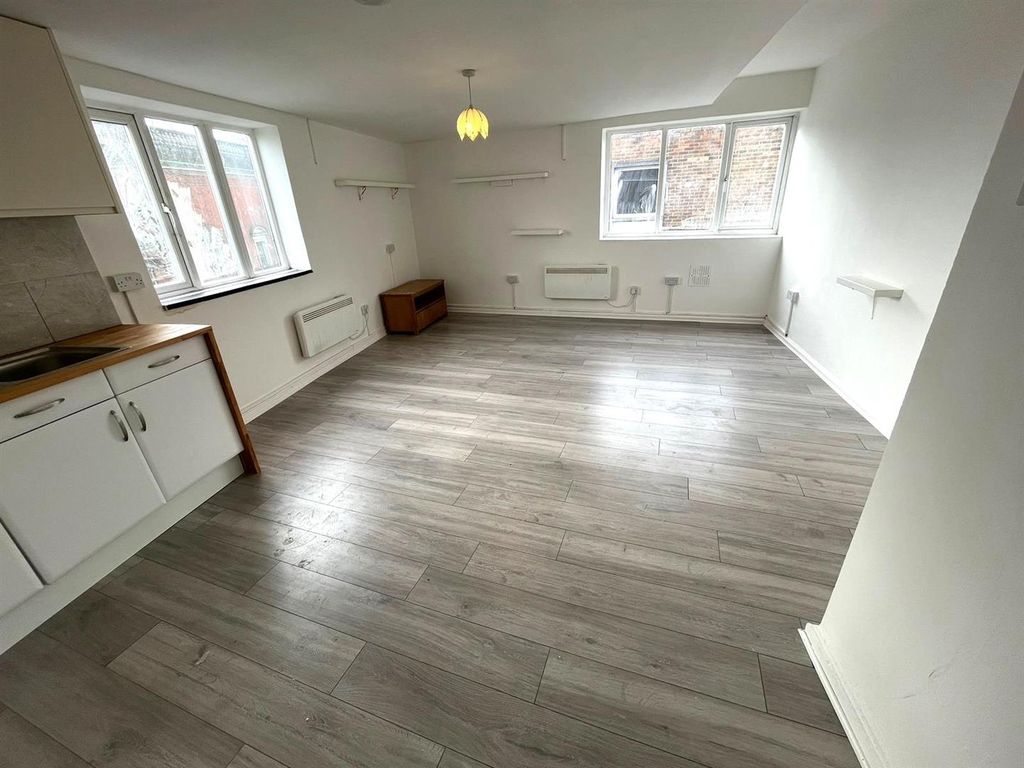 Property photo 3 of 10 Open Plan Sitting Room/ Kitchen Pic 2