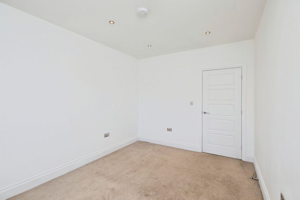 Additional image 25 of 3 bed flat for saleSt. Marys Gate, Derby, Derbyshire DE1
