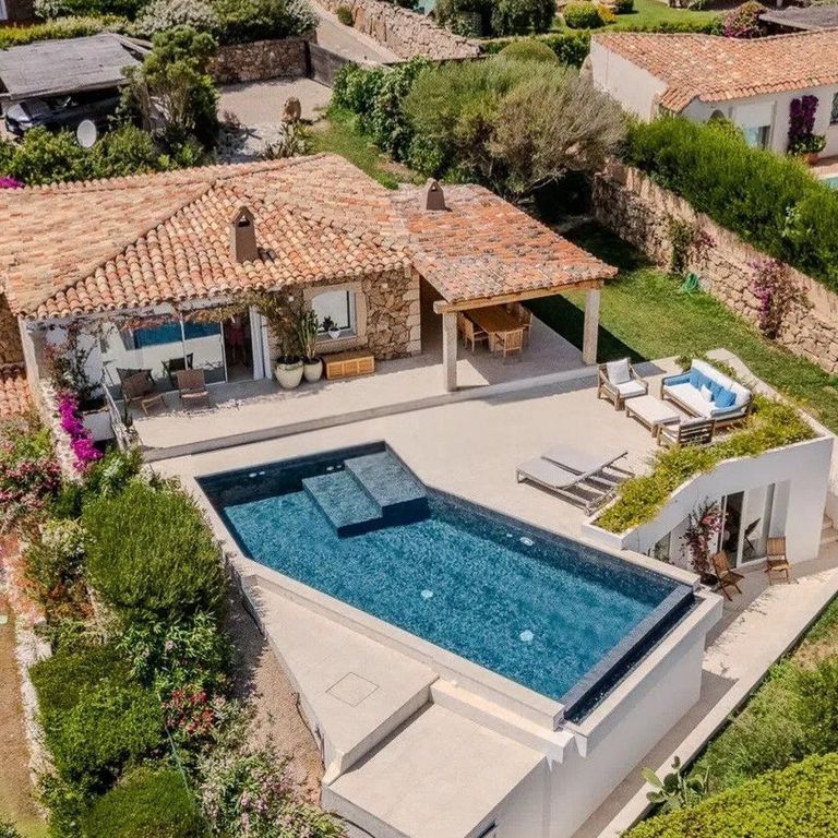 Property photo 1 of 24 Elegant Villa In Porto Cervo, Sardinia