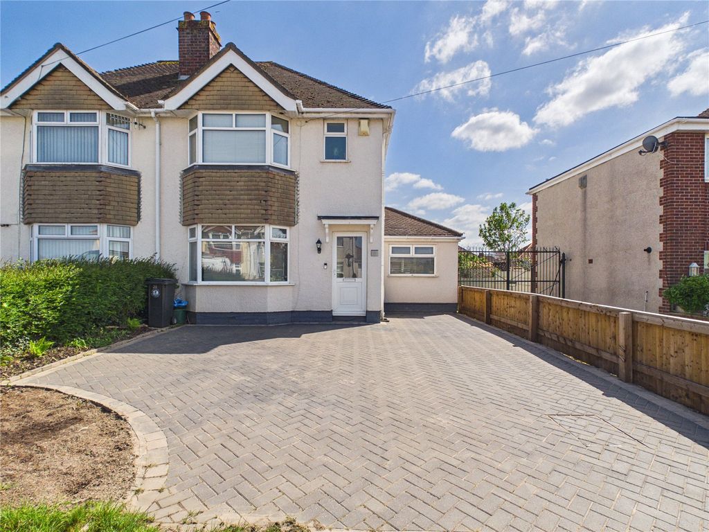 Property photo 2 of 25 Picture No. 26