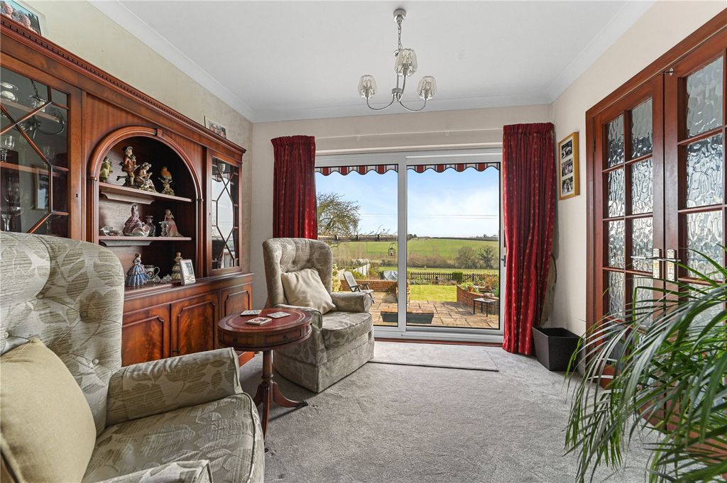 Property photo 3 of 25 Picture No. 21