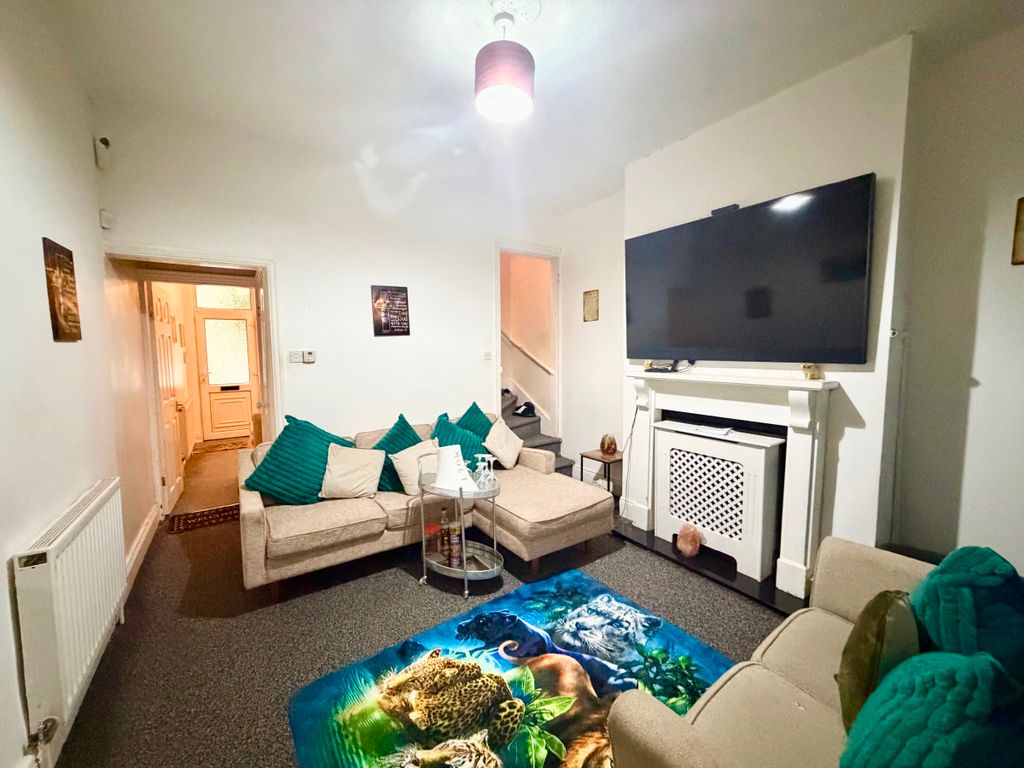 Property photo 3 of 14