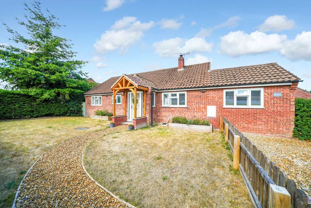 Property photo 3 of 35