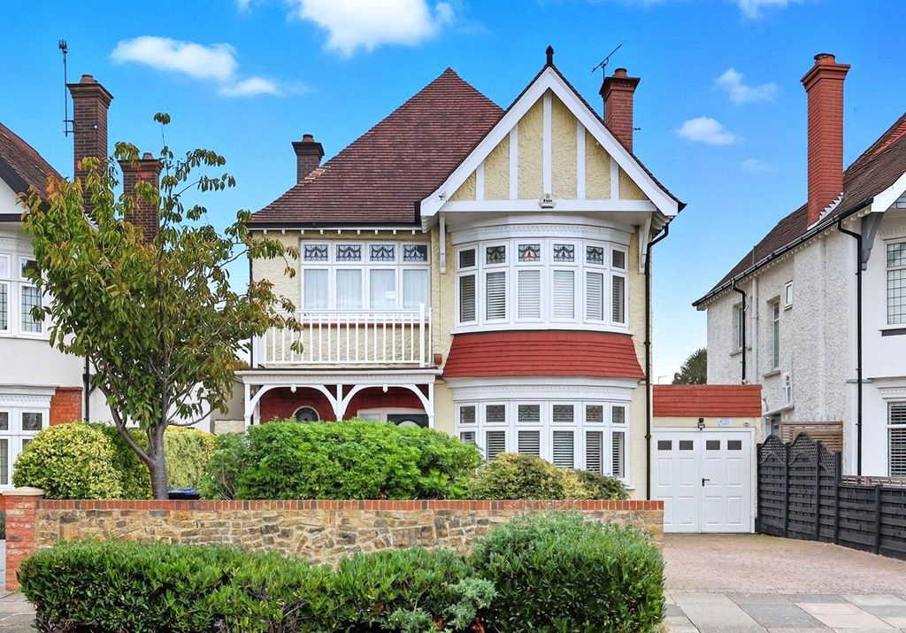 Property photo 1 of 25 Picture No. 28