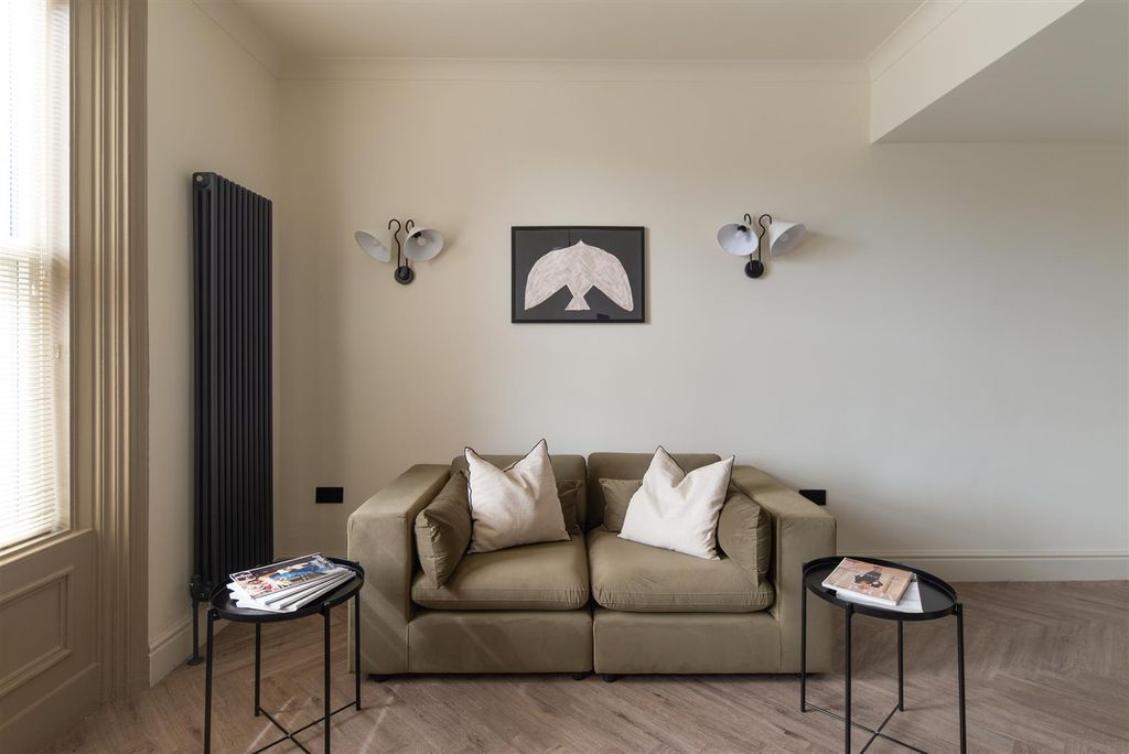 Property photo 3 of 16 Edit-6992.Jpg