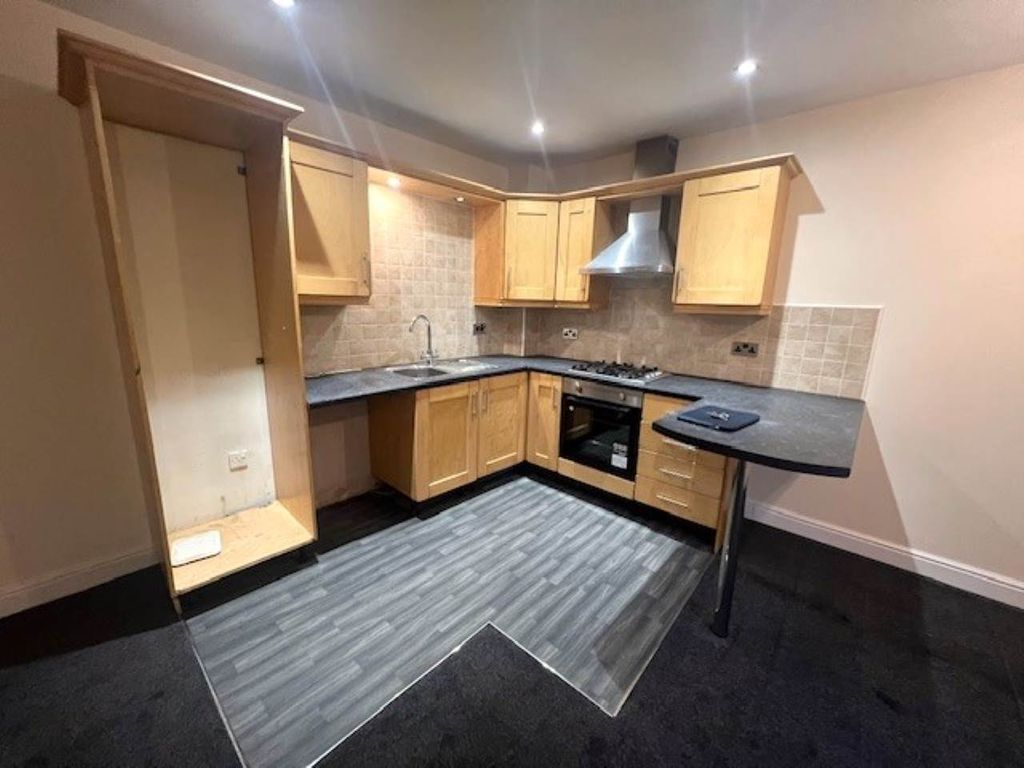 Property photo 2 of 11 Image9