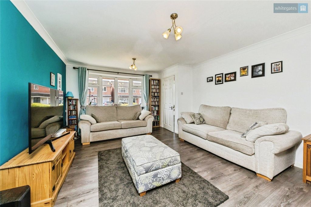 Property photo 3 of 21 Picture No. 06