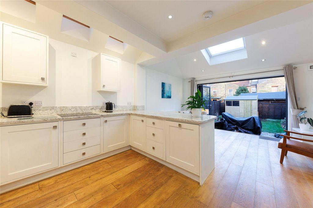 Property photo 3 of 12 Picture No. 03