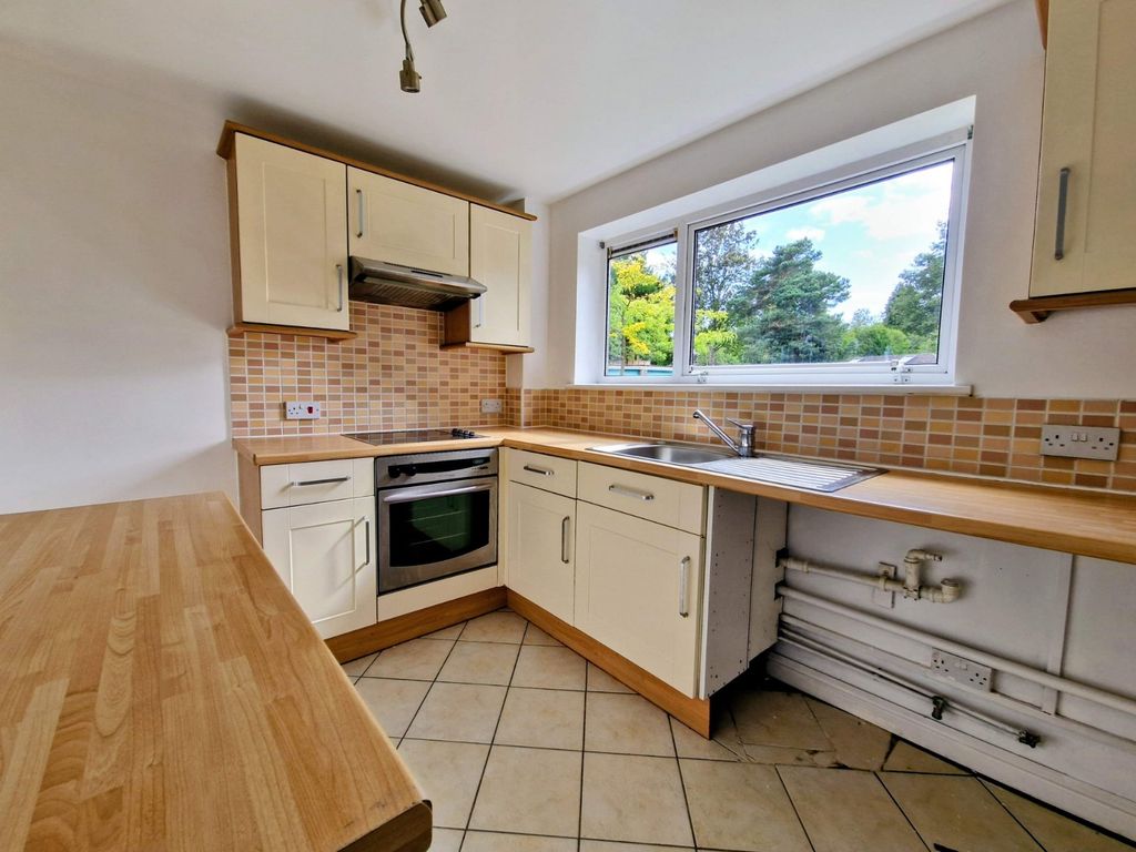 Property photo 3 of 10 Picture No. 06