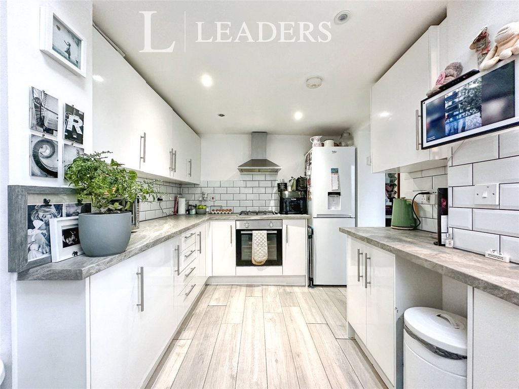 Property photo 1 of 13 Picture No. 03