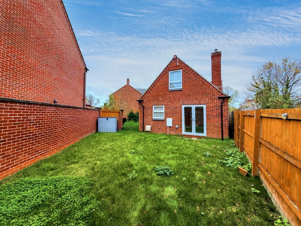 Property photo 2 of 38 4366014