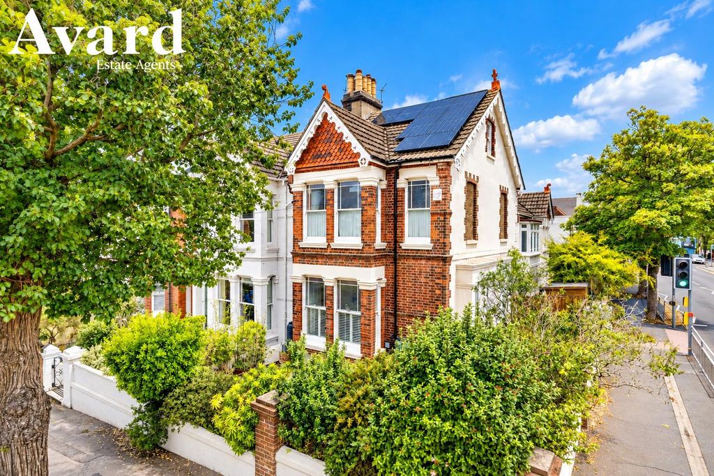 Property photo 1 of 27 600.Png
